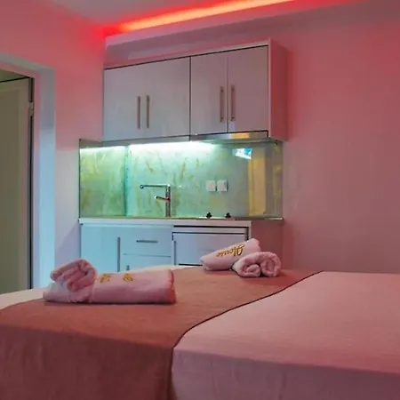 House Blerina Bed & Breakfast *