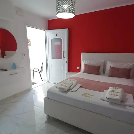 House Blerina Bed & Breakfast *