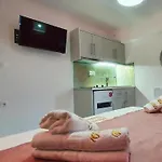 住宿加早餐酒店 House Blerina - Chalkidiki