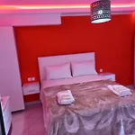 House Blerina - Chalkidiki 住宿加早餐酒店 萨尔蒂
