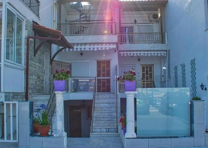 Oda ve Kahvaltı House Blerina Sarti