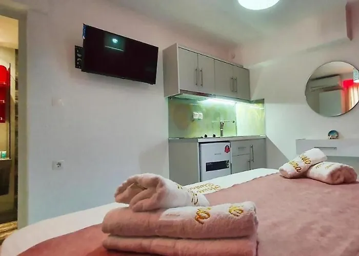 Oda ve Kahvaltı House Blerina